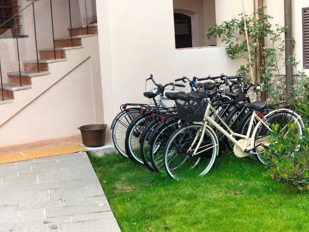 Badia Giulia Prestigious Historical B&B, Camaiore - Adults Only - No Pets Екстер'єр фото