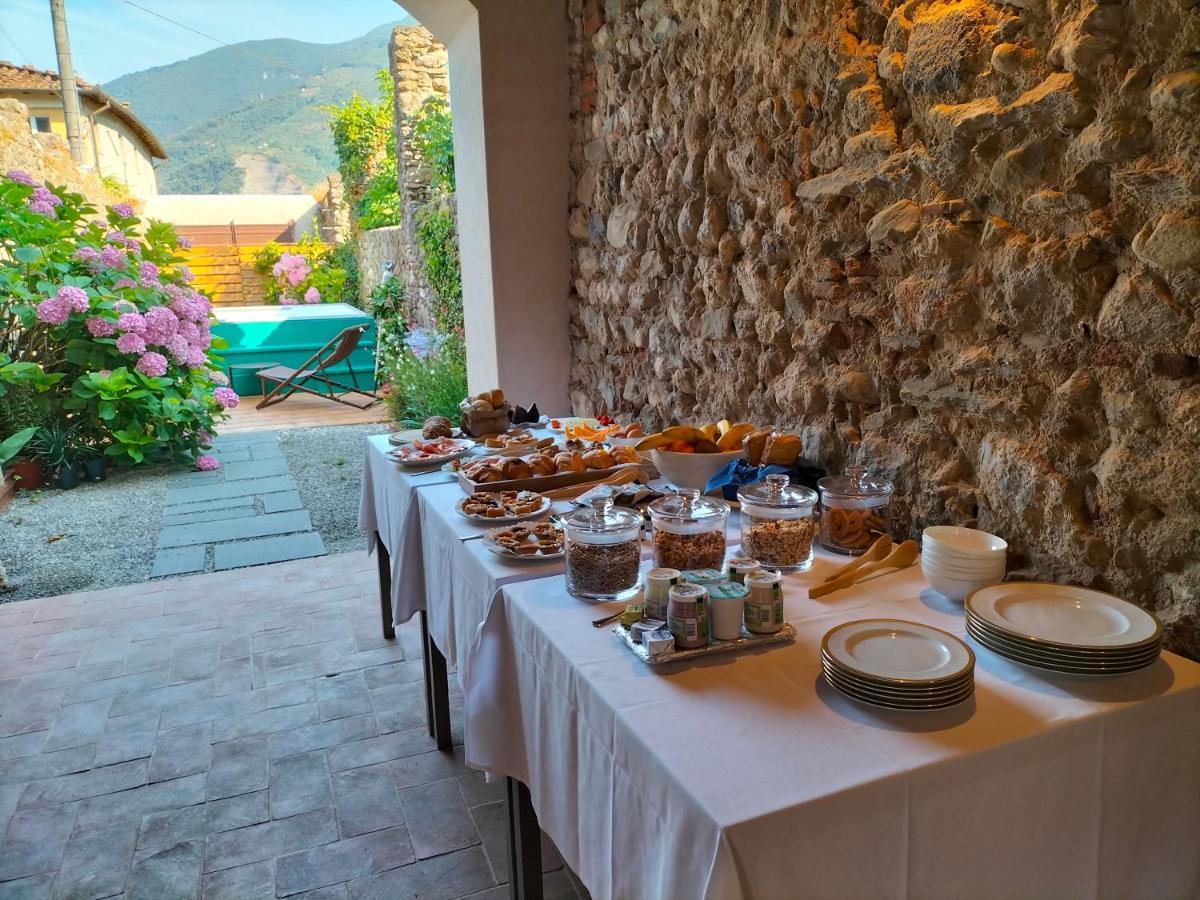 Badia Giulia Prestigious Historical B&B, Camaiore - Adults Only - No Pets Екстер'єр фото