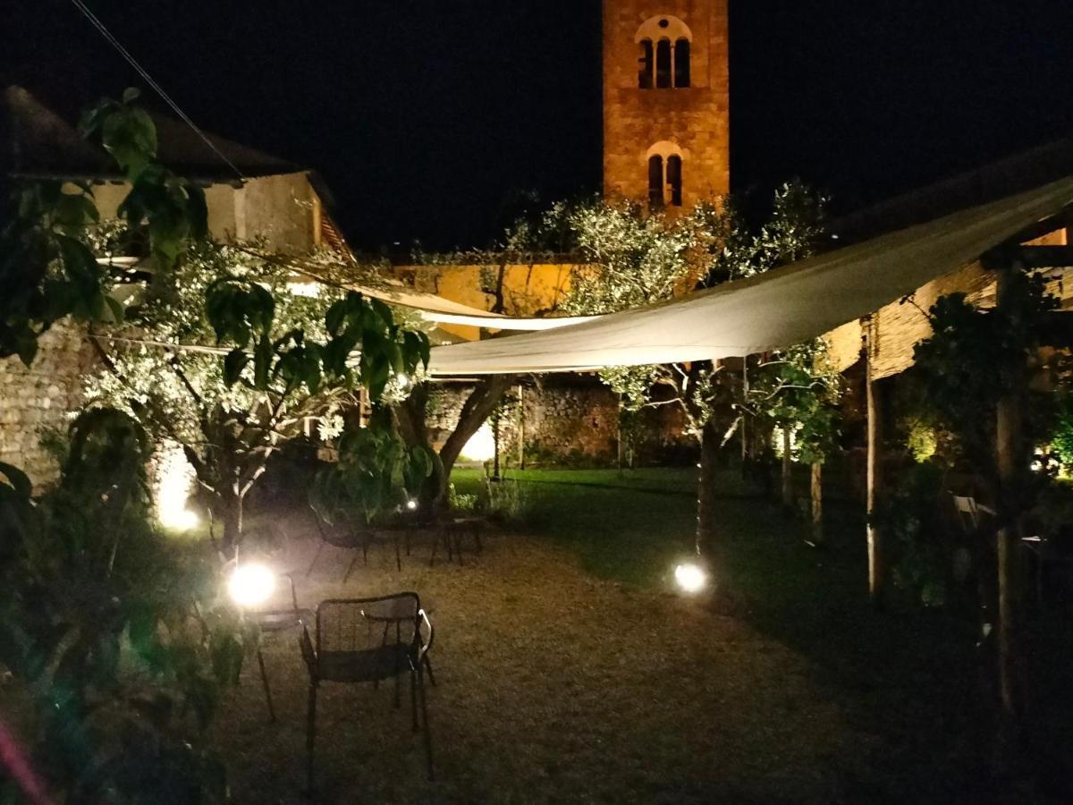 Badia Giulia Prestigious Historical B&B, Camaiore - Adults Only - No Pets Екстер'єр фото