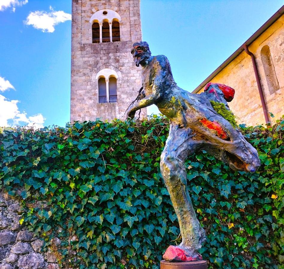 Badia Giulia Prestigious Historical B&B, Camaiore - Adults Only - No Pets Екстер'єр фото