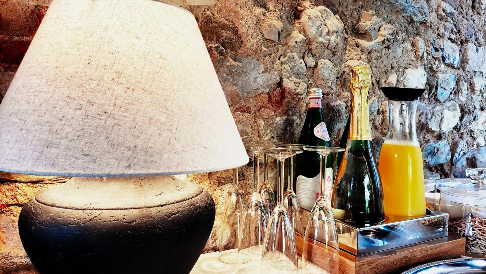 Badia Giulia Prestigious Historical B&B, Camaiore - Adults Only - No Pets Екстер'єр фото